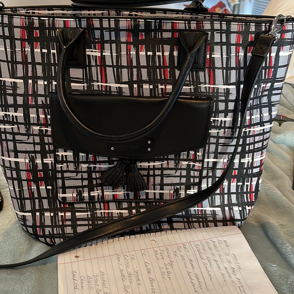 Pocketbook - Picture 2 of 8